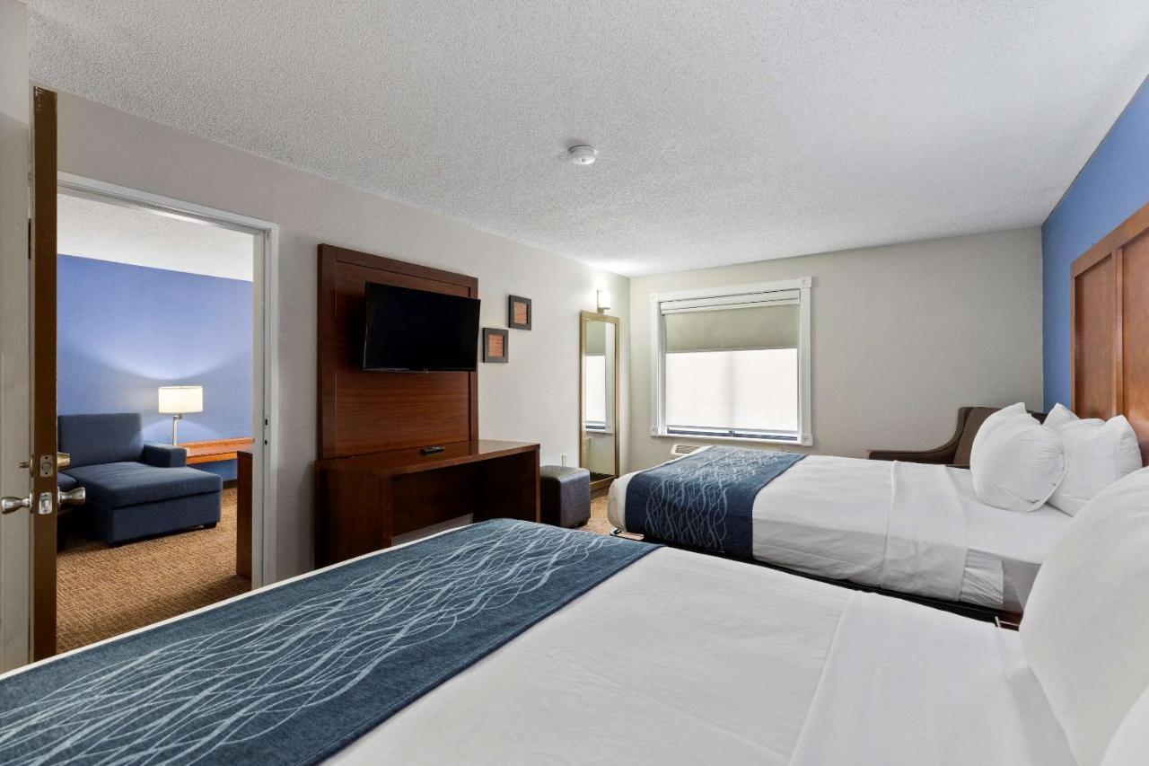 Comfort Inn & Suites St Louis-Hazelwood Zewnętrze zdjęcie