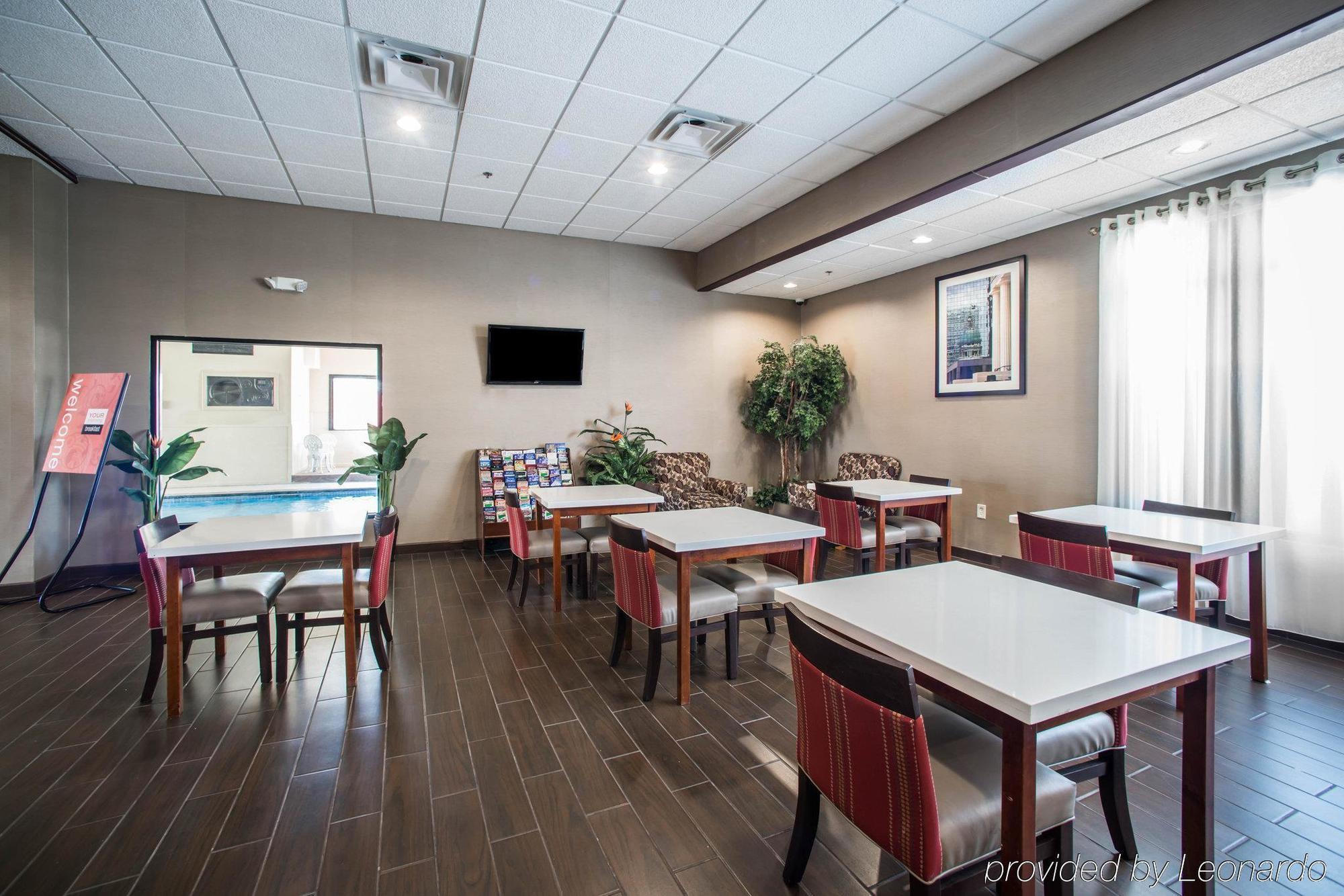 Comfort Inn & Suites St Louis-Hazelwood Zewnętrze zdjęcie