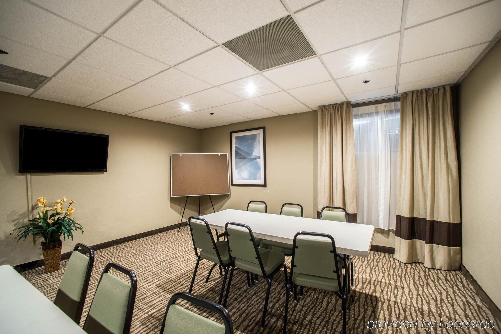Comfort Inn & Suites St Louis-Hazelwood Zewnętrze zdjęcie