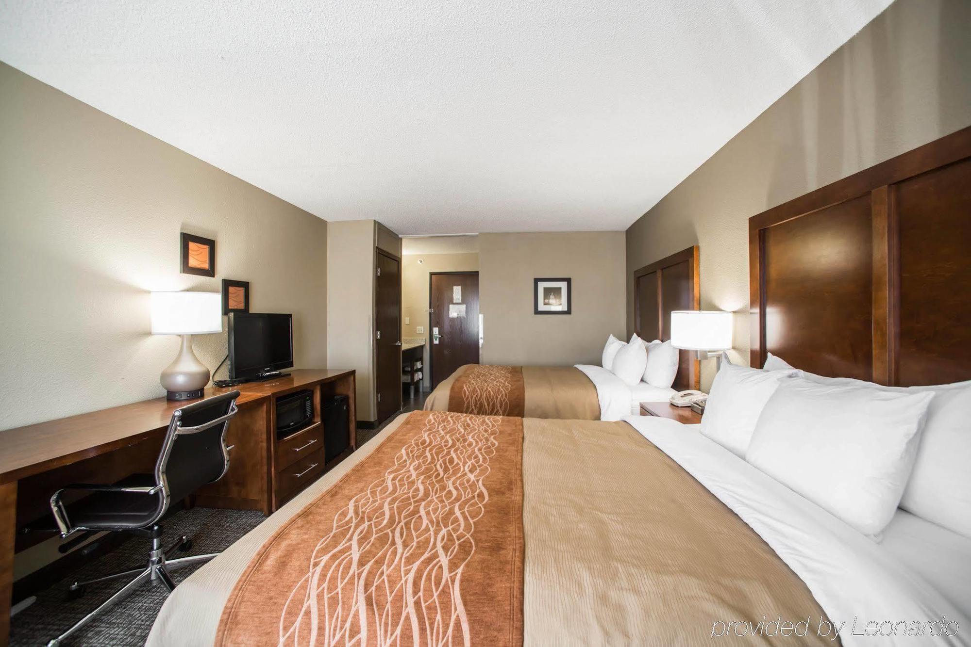 Comfort Inn & Suites St Louis-Hazelwood Zewnętrze zdjęcie
