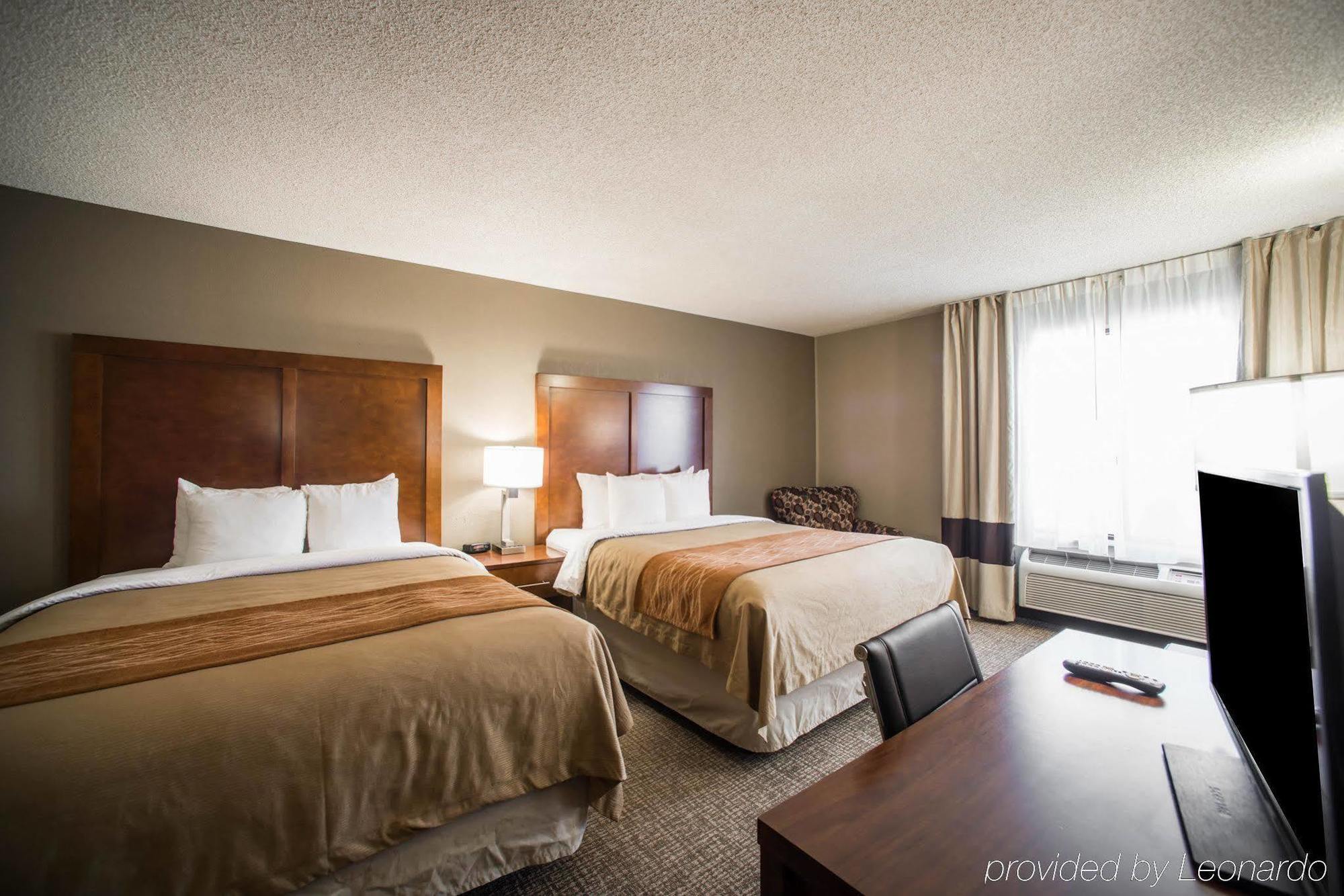 Comfort Inn & Suites St Louis-Hazelwood Zewnętrze zdjęcie